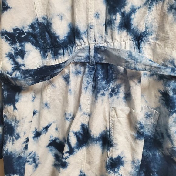 Gap Tie-Dye Romper in size 20 Tall - Picture 6 of 6